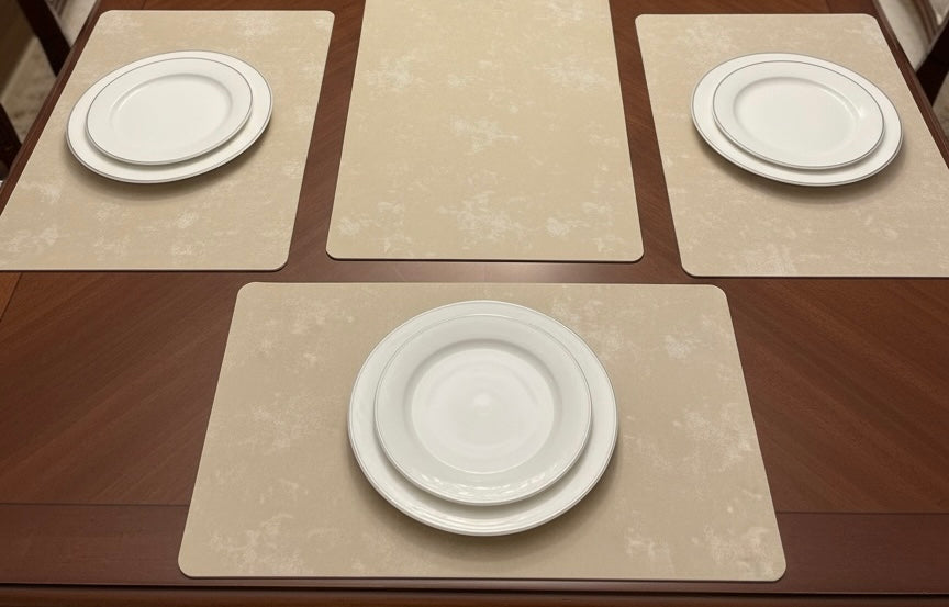 Sweet Leather Plastic 7 PC SET ( 1 Runner & 6 Mats )
