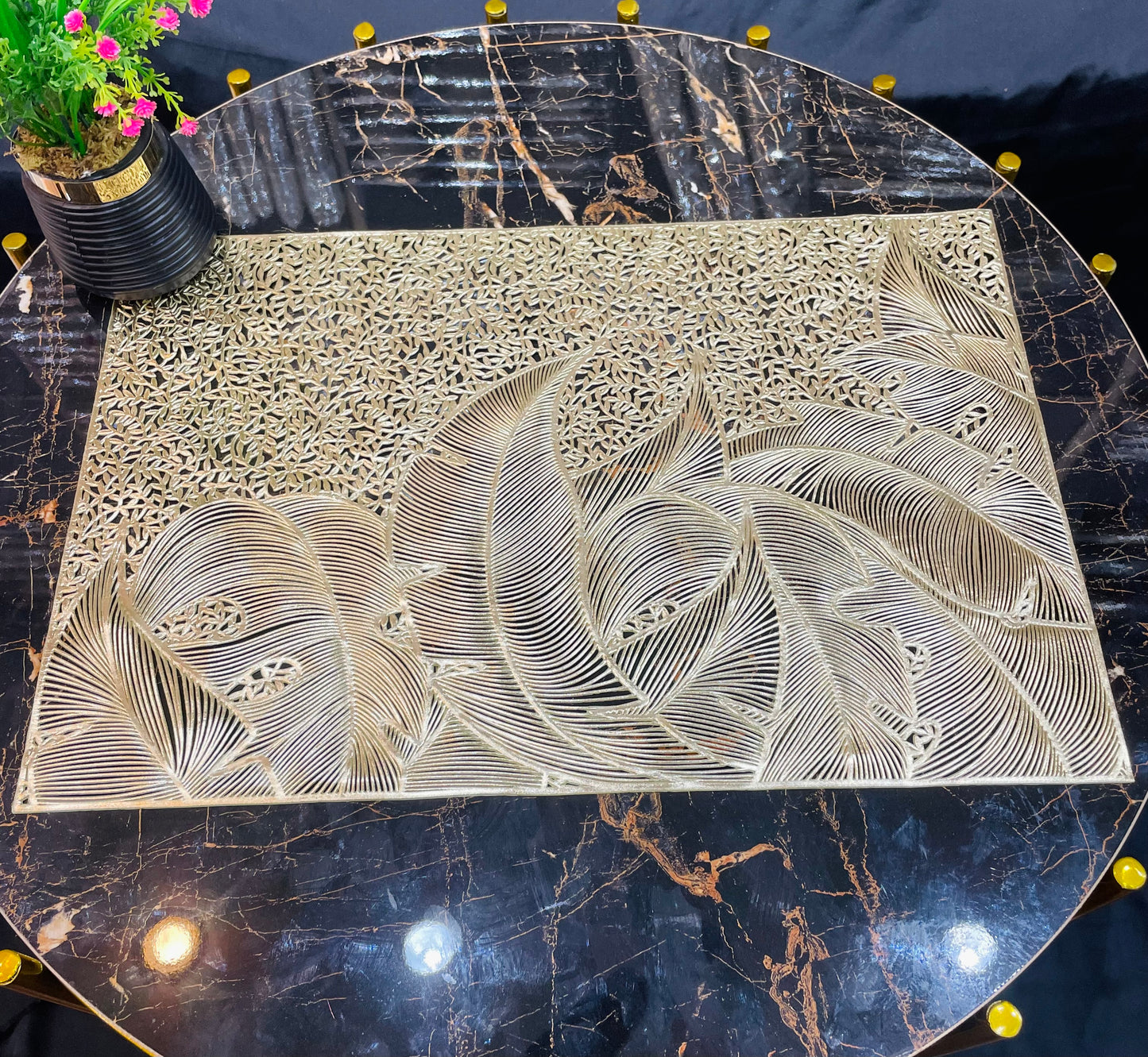6pcs Plastic Table Mats