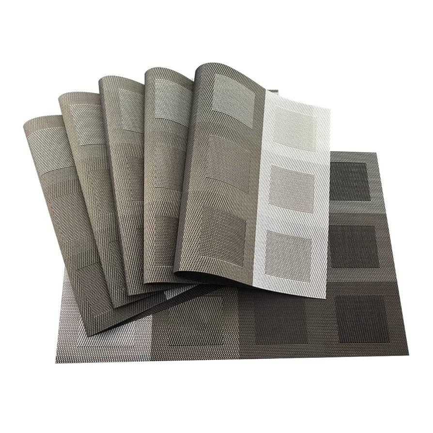 Chatai Plastic 7 PC SET ( 1 Runner & 6 Mats )