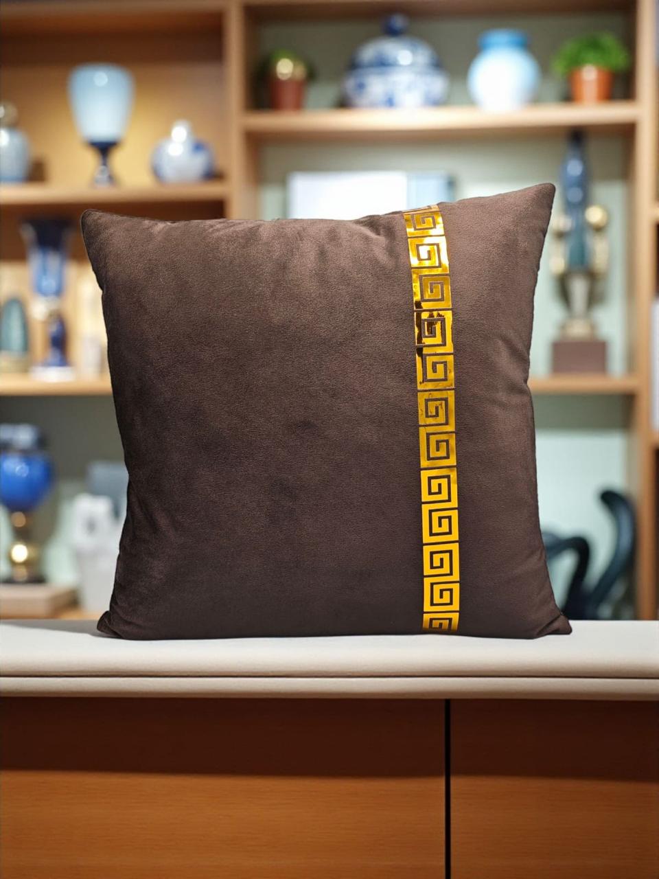 China Line Cushion Cover