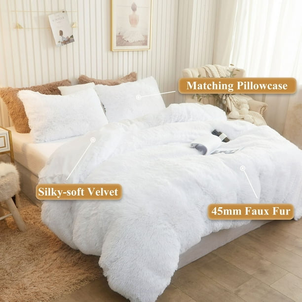 Complete 4pc Shaggy Soft Faux Fur Set ( White )